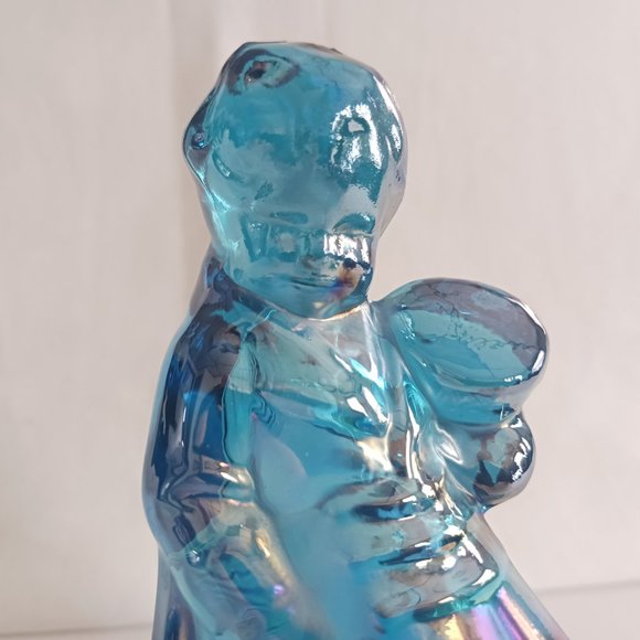 Vintage Wheaton Glass Blue Iridescent Carnival Victorian Dutch Boy Paperweight - Picture 2 of 6